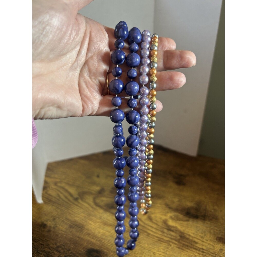 Vintage Necklace Lot Blue Beaded Lilac Multi Color Metal Jewelry Set Retro - Picture 3 of 10